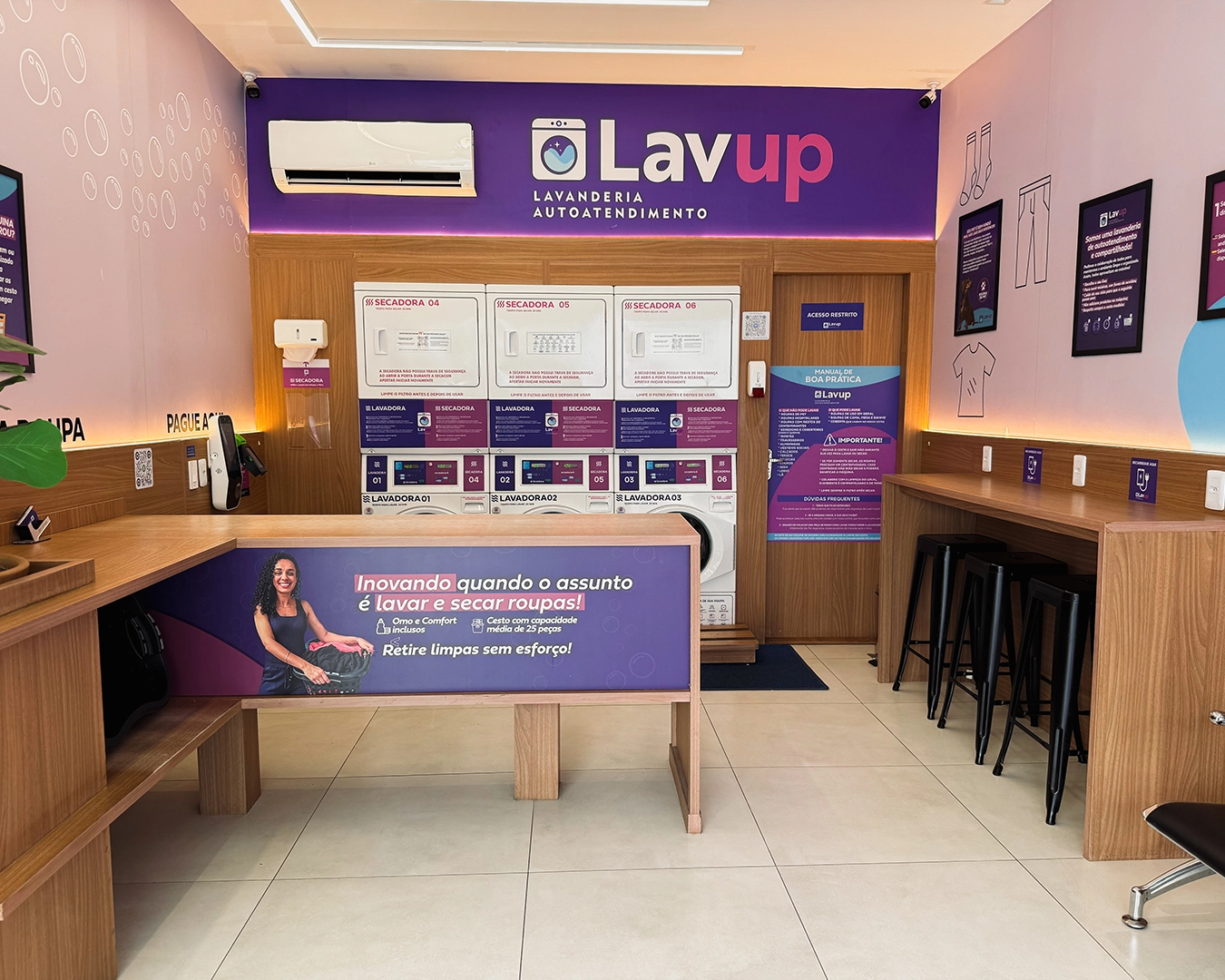 ESPAÇO INTERNO LAVUP 06